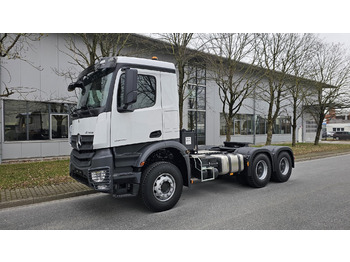 Tahač MERCEDES-BENZ Actros 3340