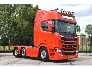 Tahač SCANIA R 450