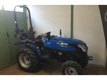 Traktor SOLIS 26