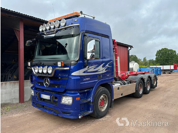 Hákový nosič kontejnerů MERCEDES-BENZ