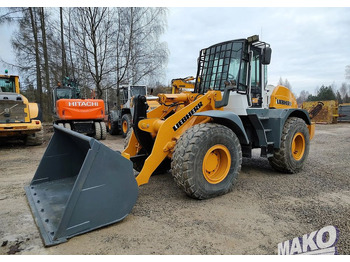 Kolový nakladač LIEBHERR