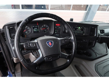Tahač Scania P500 6x2/ FULL AIR/ HYDRAULIC/ LEATHER/ 2.950 WB/ DIFF LOCK/ SLIDE DISH: obrázek 2