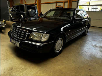 Sedan MERCEDES-BENZ