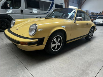 Osobní auto PORSCHE
