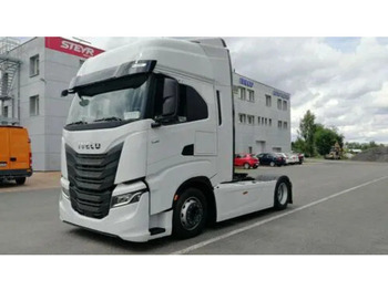 Tahač IVECO S-WAY