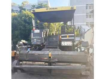 Finišér BOMAG BF800C  Asphalt Paver Machine Used Asphalt Paver: obrázek 4
