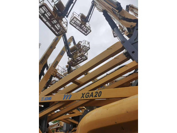 Kloubová plošina XCMG Official Second Hand Hydraulic Boom Lift XGA20 20m Aerial Work Platform Price List: obrázek 3