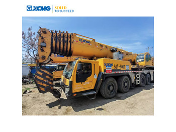 Univerzální autojeřáb XCMG QAY260
