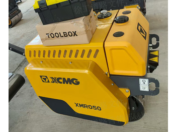 Mini válec XCMG XMR050 small double mini vibration drum vibratory road roller price: obrázek 4 Mini válec XCMG XMR050 small double mini vibration drum vibratory road roller price: obrázek 4