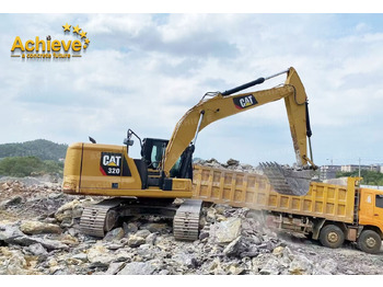 Pásové rýpadlo CATERPILLAR 320