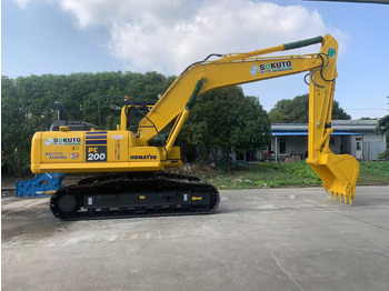 Pásové rýpadlo KOMATSU PC210