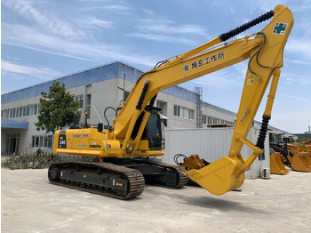 Pásové rýpadlo KOMATSU PC220