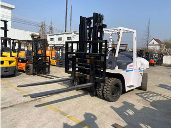 Dieselový vysokozdvižný vozík TCM 7 ton Diesel Forklift Used Condition FD70 Forklift Truck: obrázek 3