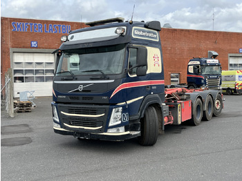 Hákový nosič kontejnerů VOLVO FM 500