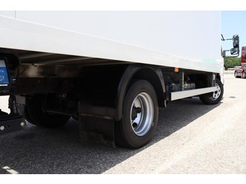 Dodávka skřín FUSO Canter 7C18 AMT: obrázek 4