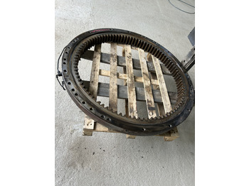 Ložisko otoče KOMATSU