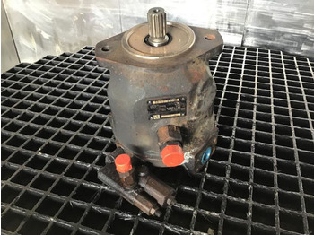 Motor a díly LIEBHERR