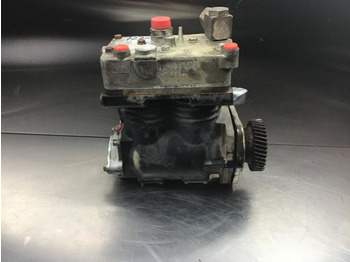 Motor a díly LIEBHERR