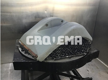 Karoserie a exteriér LIEBHERR