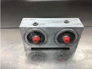 Motor a díly LIEBHERR