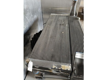 Chladič Liebherr Intercooler: obrázek 2