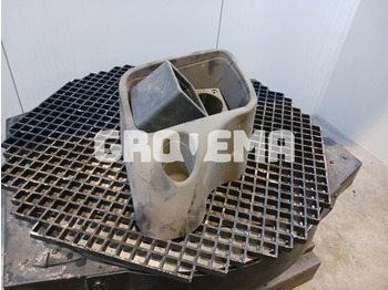 Kabina a interiér LIEBHERR