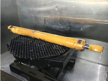 Hydraulický válec LIEBHERR