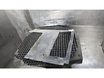 Kabina a interiér LIEBHERR