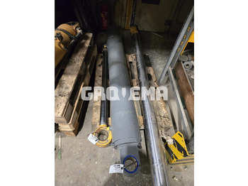 Hydraulický válec LIEBHERR