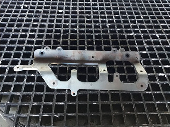 Motor a díly LIEBHERR