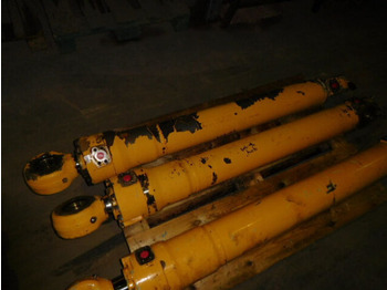 Hydraulický válec LIEBHERR