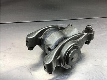 Motor a díly LIEBHERR