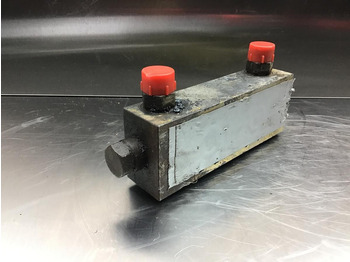 Motor a díly LIEBHERR