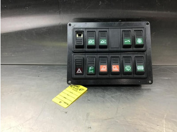 Palubní deska LIEBHERR