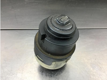 Náhradní díly LIEBHERR