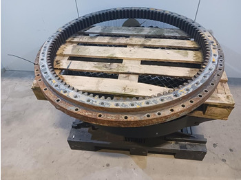 Náhradní díly LIEBHERR