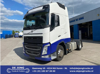Tahač VOLVO FH13 500