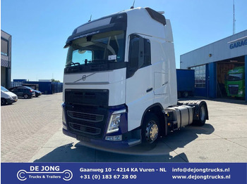Tahač VOLVO FH13 500