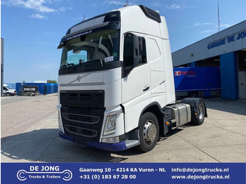Tahač VOLVO FH13 500