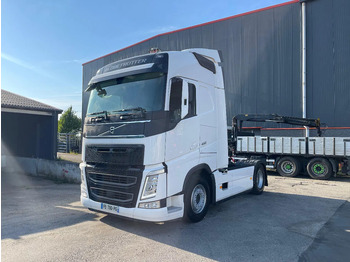 Tahač VOLVO FH 460