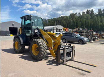 Kolový nakladač Komatsu WA 100 M-8E0: obrázek 2