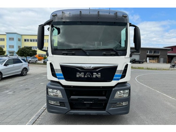 MAN TGS 26.440 6x2 Chassis  leasing MAN TGS 26.440 6x2 Chassis: obrázek 2