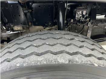 Autodomíchávač MAN TGS 35.480 10x4 10m3 Förderband 17M Liebherr: obrázek 5 Autodomíchávač MAN TGS 35.480 10x4 10m3 Förderband 17M Liebherr: obrázek 5