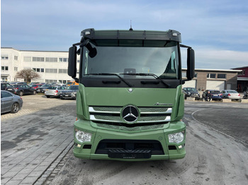 Podvozek s kabinou MERCEDES Actros 2543 6x2: obrázek 2