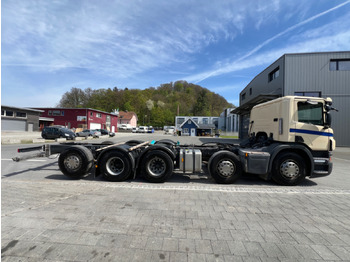 Podvozek s kabinou SCANIA P450 10x4: obrázek 4
