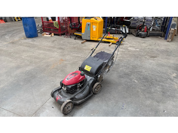 Sekačka na trávu HONDA