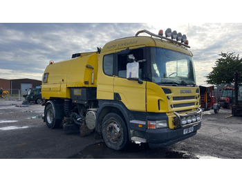 Zametací vůz SCANIA P