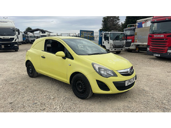 Osobní auto VAUXHALL