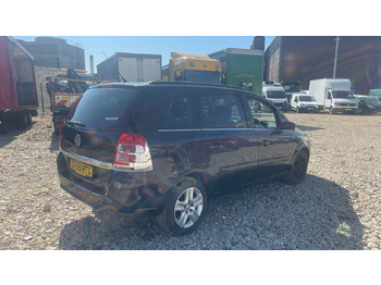 Osobní auto VAUXHALL ZAFIRA 1.7 CDTI: obrázek 4