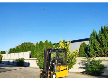 Elektrický vysokozdvižný vozík YALE